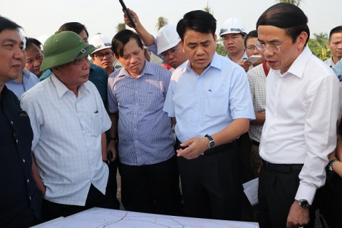 Chủ tịch Nguyễn Đức Chung: “Đúng là chỉ có ông Thản Mường Thanh mới có tiền làm thật’